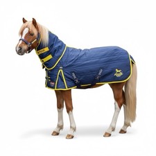 STABLE RUG 200GM WITH NECK